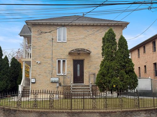 1620 150th St, Whitestone, NY, 11357-2546 | Card Image