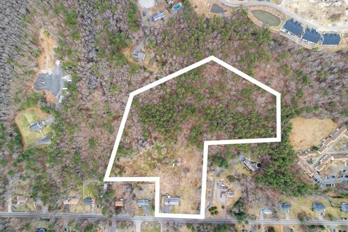 361A County Rd, Hanson, MA, 02341-1462 | Card Image