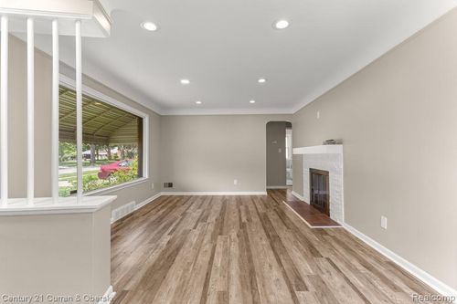 1408 Sherwood Ct, Dearborn, MI, 48124-4014 | Card Image