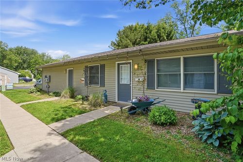 ab-126 Mckinley St, Huron, OH, 44839-1711 | Card Image