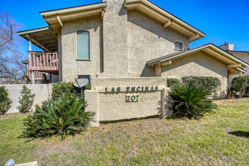 105-aandb-207 N Hi Circle N Street N, Horseshoe Bay, TX, 78657 | Card Image