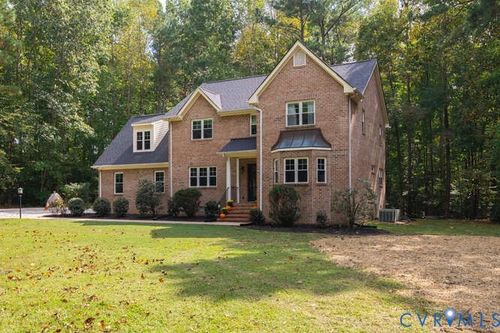 17617 Thornwood Ln, South Chesterfield, VA, 23803-1515 | Card Image
