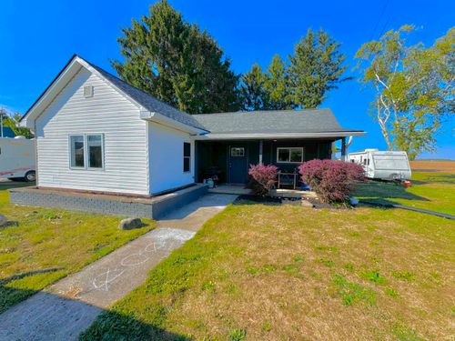 108 E North St, New Ross, IN, 47968-4403 | Card Image