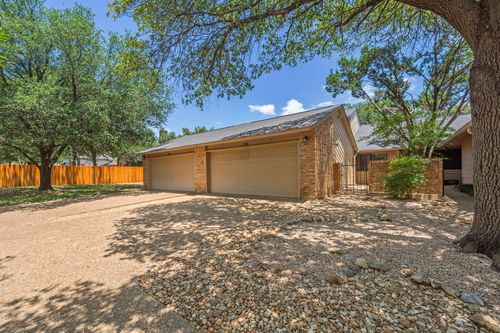 n208-7205 Waldon Dr, Austin, TX, 78750-8282 | Card Image