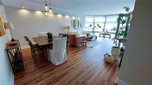 apt-207-3375 N Country Club Dr, Aventura, FL, 33180-1651 | Card Image