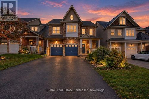 978 Edinburgh Rd S, Guelph, ON, N1G5H2 | Card Image