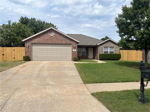 4307 W Langmead Dr, Rogers, AR, 72758-9084 | Card Image