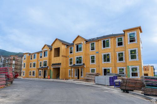 j304-4688 S 710 W, Mapleton, UT, 84664-5076 | Card Image