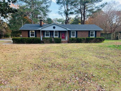 3300 Pinetree Ln, Greenville, NC, 27858-9293 | Card Image