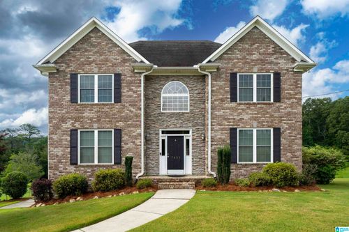 7421 Lucky Cir, Pinson, AL, 35126-4043 | Card Image