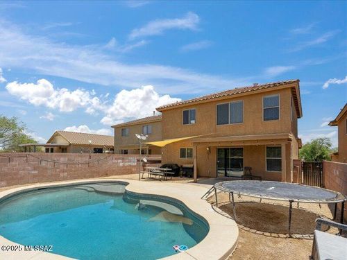 18280 S Dusk View Dr, Green Valley, AZ, 85614-5498 | Card Image