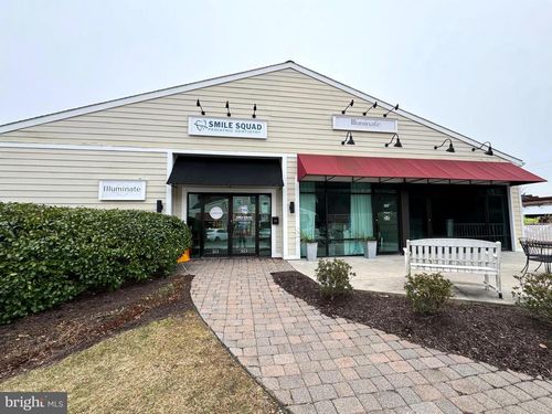 351 W. Main Street, LEOLA, PA, 17540 | Card Image