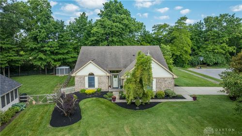 1283 Camp Creek Rd, Waynesville, OH, 45068-9221 | Card Image