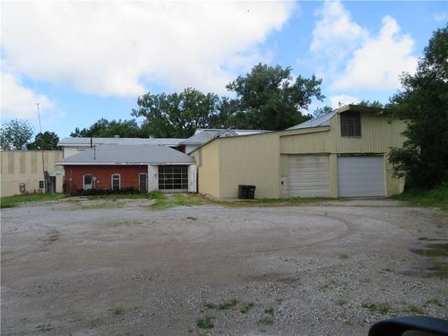 100 9th St, Osawatomie, KS, 66064-1458 | Card Image