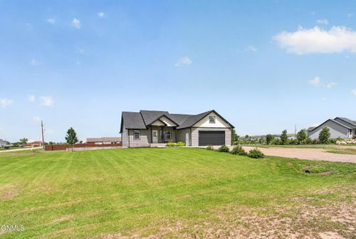 13355 Yellowstone Meadow Street, Williston, ND, 58801 | Card Image