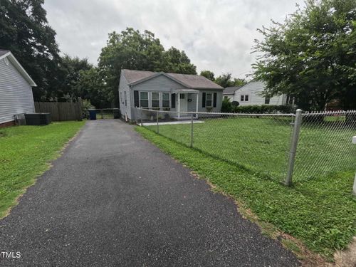 407 Moser St, Graham, NC, 27253-2449 | Card Image