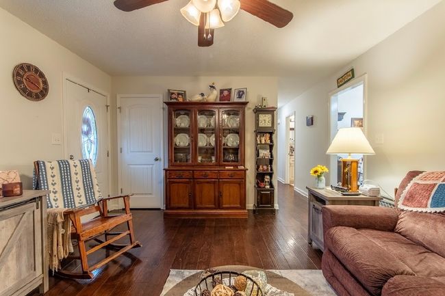 85 Austin St, House other with 3 bedrooms, 2 bathrooms and 1 parking in Savannah TN | Image 5