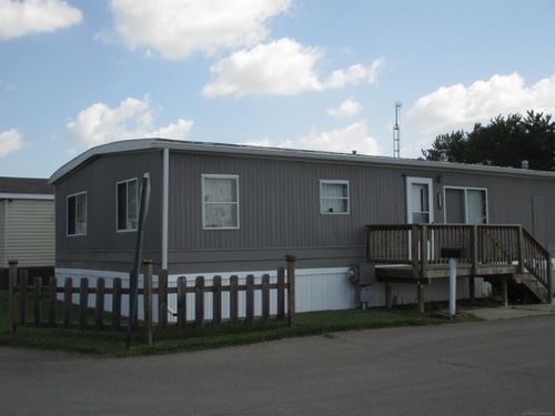 43310 Summit St, Harrison Township, MI, 48045-1099 | Card Image