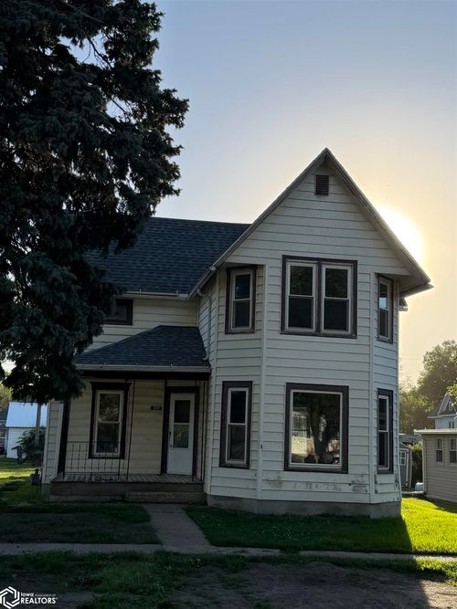 309 S School St, Dow City, IA, 51528-3506 | Card Image