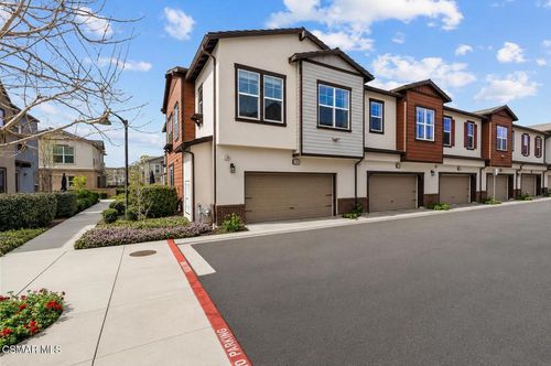 6-122 Red Brick Drive, Simi Valley, CA, 93065 | Card Image