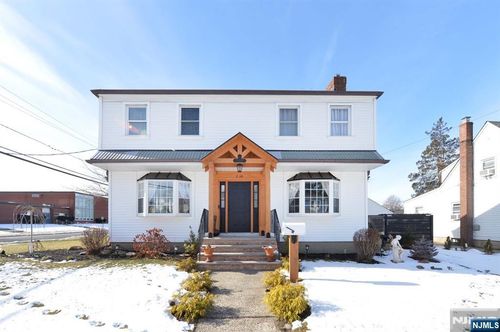 30-11 Rosalie St, Fair Lawn, NJ, 07410 | Card Image