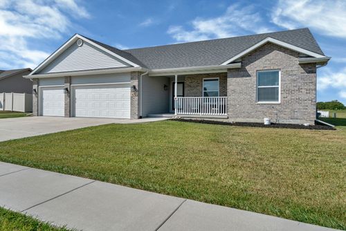 522 Lloyd Dr, Dwight, IL, 60420-1456 | Card Image