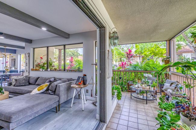 405 Brackenwood Ln S, Condo with 2 bedrooms, 2 bathrooms and null parking in Palm Beach Gardens FL | Image 46