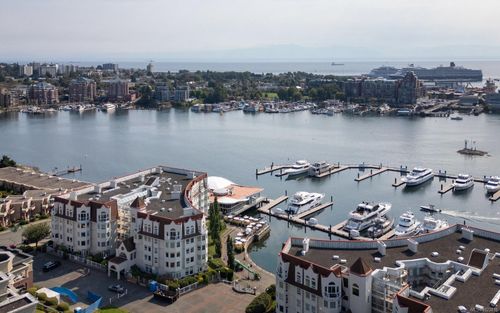 418-10 Paul Kane Pl, Victoria, BC, V9A7J8 | Card Image