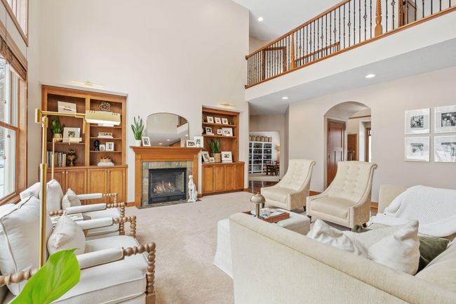 9256 Gateway Ln, House other with 5 bedrooms, 5 bathrooms and null parking in Eden Prairie MN | Image 11