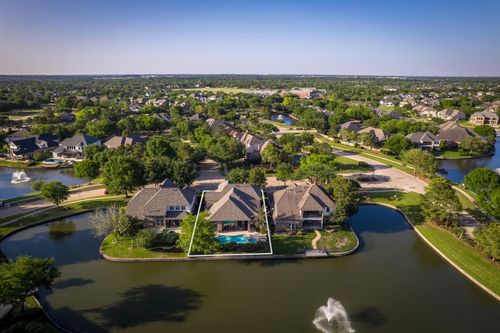 8411 Middle Canyon Rd, Katy, TX, 77494-6499 | Card Image