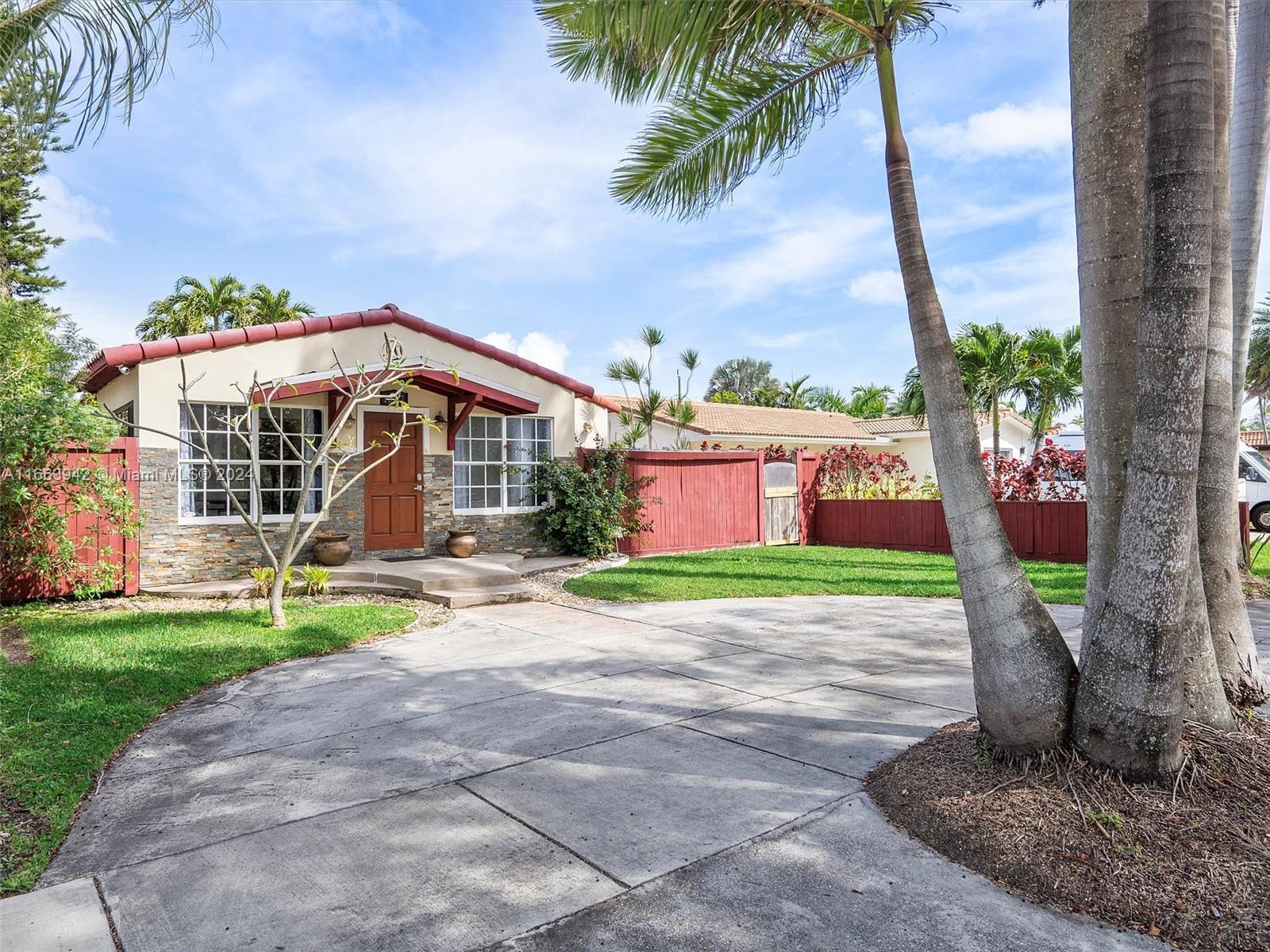 Madison St, Hollywood, FL 33019