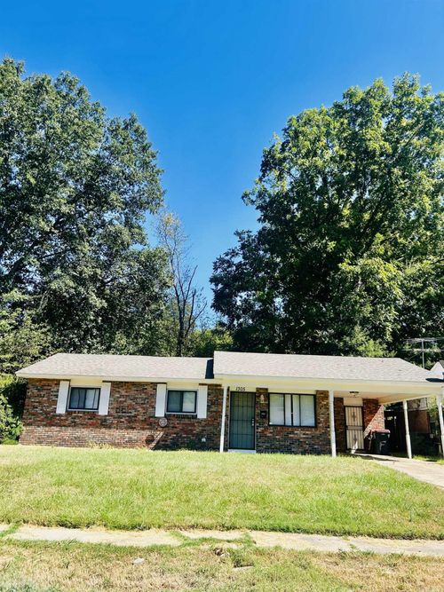 1305 Collins Drive, Pine Bluff, AR, 71601 | Card Image