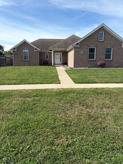 4460 Katy Dr, Seymour, IN, 47274-8005 | Card Image