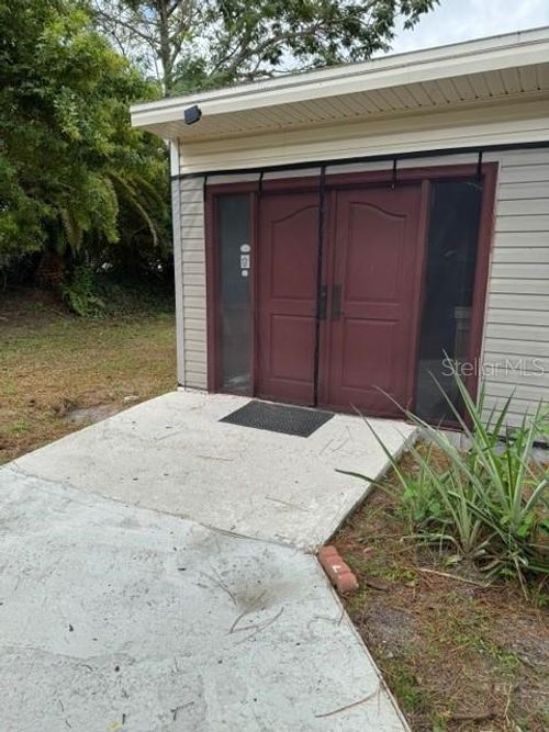 2810 61st St, Sarasota, FL, 34243-2452 | Card Image