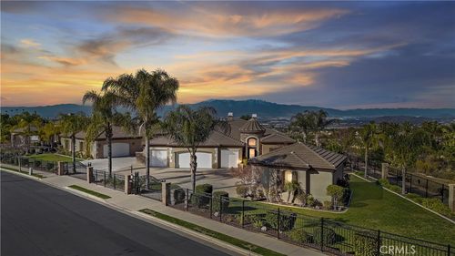 4085 Strandberg Cir, Corona, CA, 92881 | Card Image