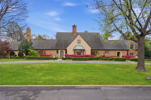 3106 S Columbia Circle, Tulsa, OK, 74105 | Card Image