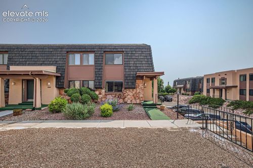 a-2913 Mesa Rd, Colorado Springs, CO, 80904-1135 | Card Image