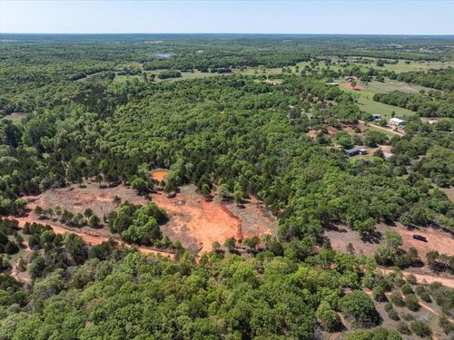 102 N Discouraging Word Way, Luther, OK, 73054 | Card Image