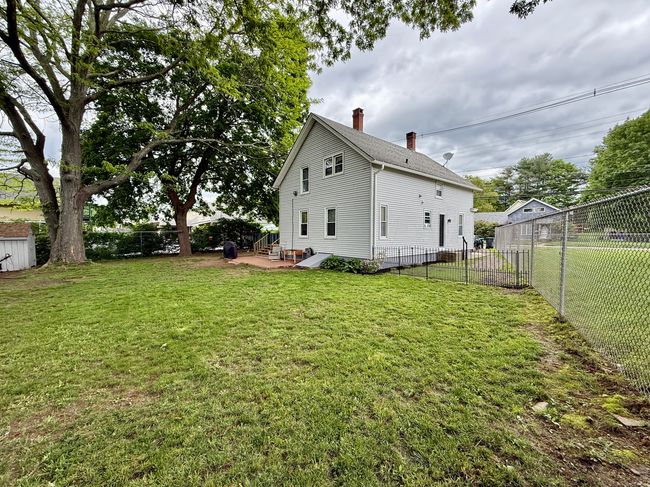 199 Mechanic St, Home with 5 bedrooms, 2 bathrooms and 4 parking in Killingly CT | Image 22