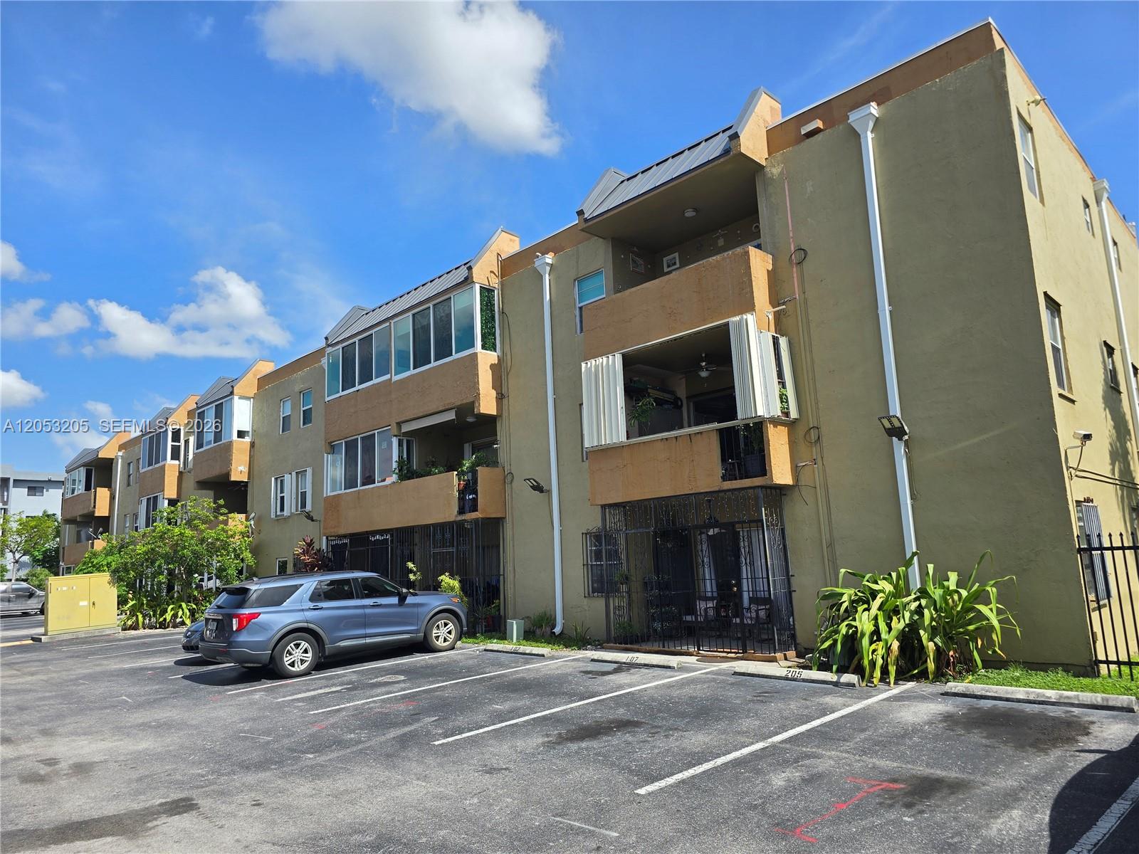 Residential in Hialeah 4