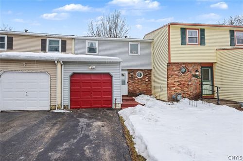 b-8015 Marlin Dr, Clay, NY, 13041-8926 | Card Image