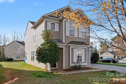 1409 Majestic Meadow Dr, Charlotte, NC, 28216-9917 | Card Image