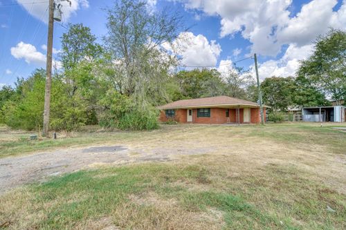 13300 Highway 21 W, North Zulch, TX, 77872-7054 | Card Image