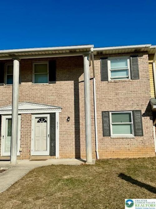 2731 Diane Blvd, Allentown, PA, 18109-3060 | Card Image