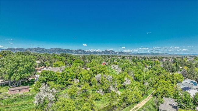 8032 Lee Ct, House other with 3 bedrooms, 2 bathrooms and 2 parking in Arvada CO | Image 7