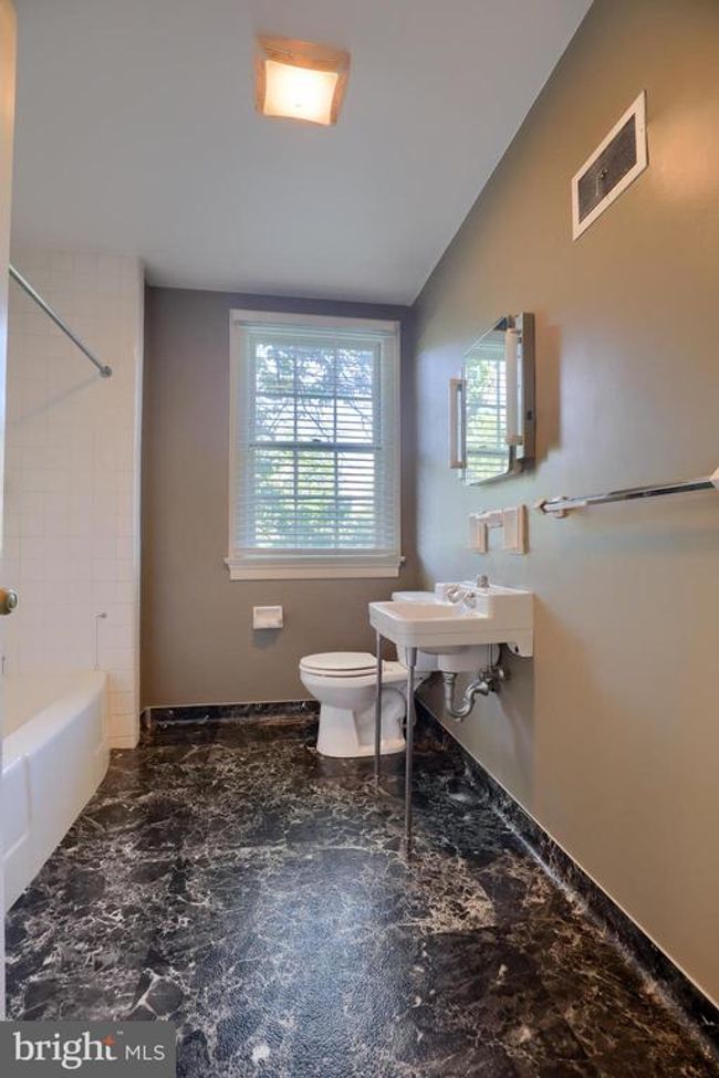 140 Evans Hill Rd, House other with 5 bedrooms, 5 bathrooms and null parking in SINKING SPRING PA | Image 25