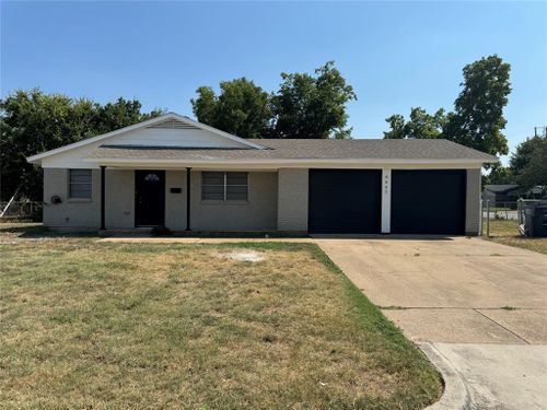 4445 Berke Road, Fort Worth, TX, 76115 | Card Image