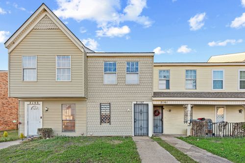 2157 Aspen Dr, Dallas, TX, 75227-8158 | Card Image