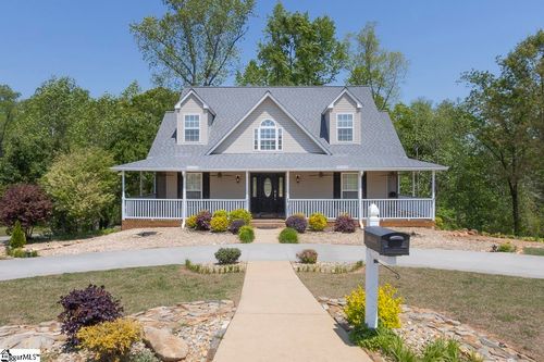 401 Woodson Rd, Piedmont, SC, 29673-7762 | Card Image