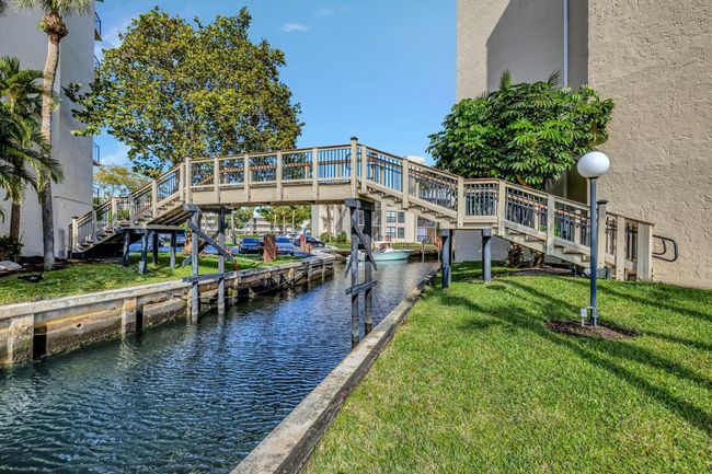 UNIT-402 - 15 Royal Palm Way, Condo with 2 bedrooms, 2 bathrooms and null parking in Boca Raton FL | Image 38